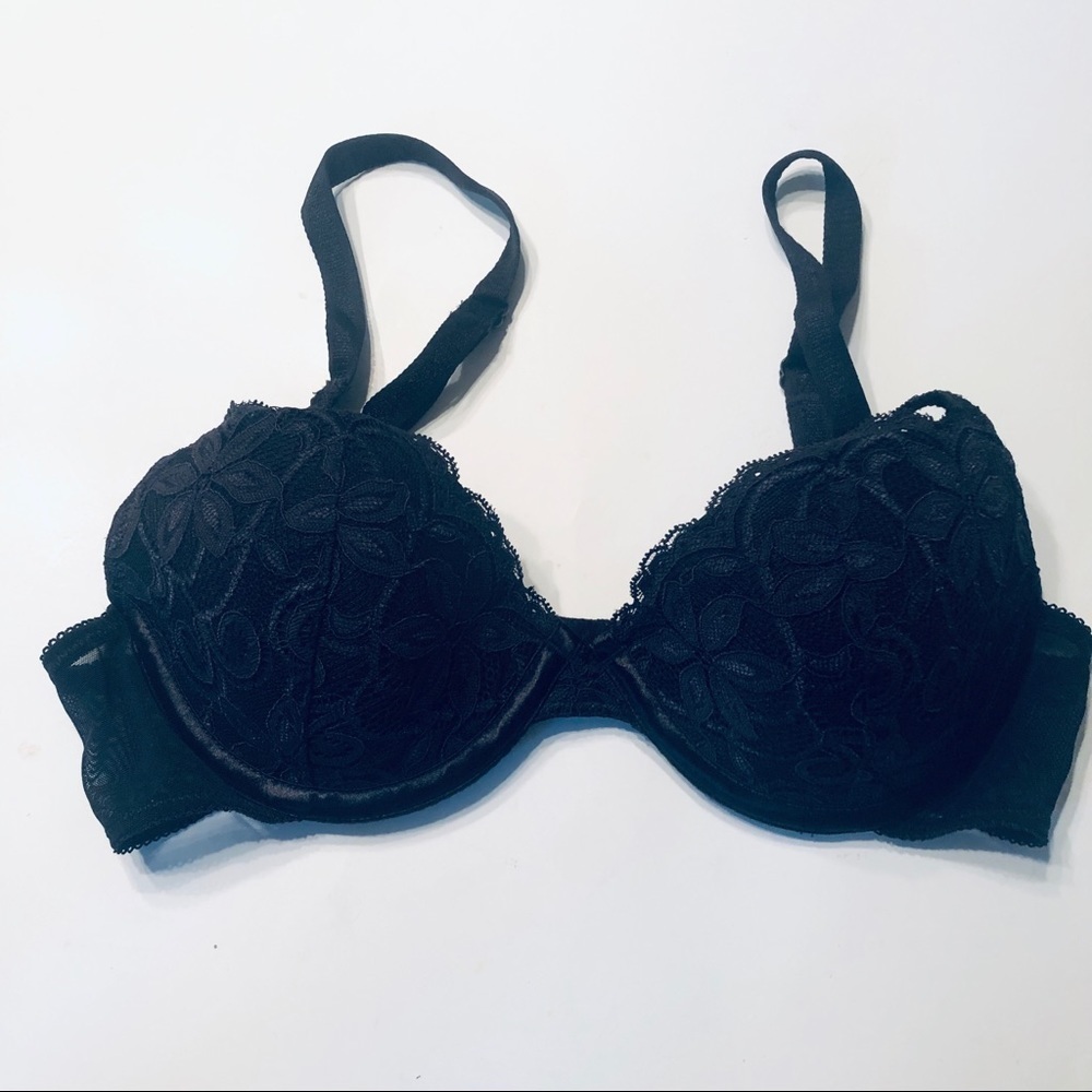 Wonderbra Demi Lace Bra
